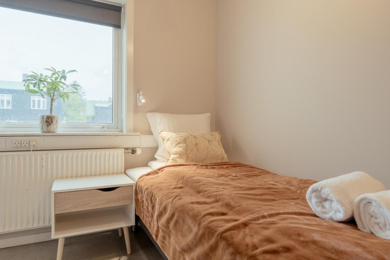 Torsgota Guesthouse - In The Heart Of Tórshavn Kültér fotó